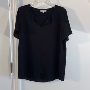 Business flowy blouse in black